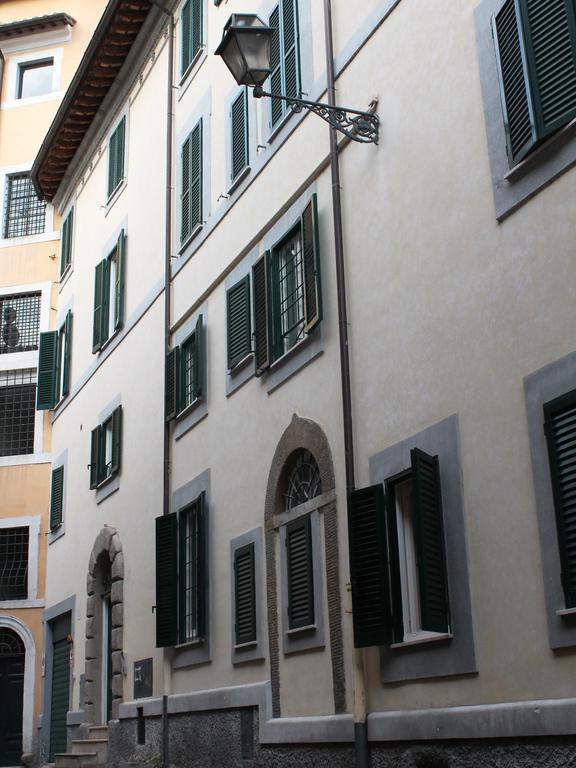 Hella Ibernesi 23 Fori Imperiali Inn, New Gestion! Róma Szoba fotó